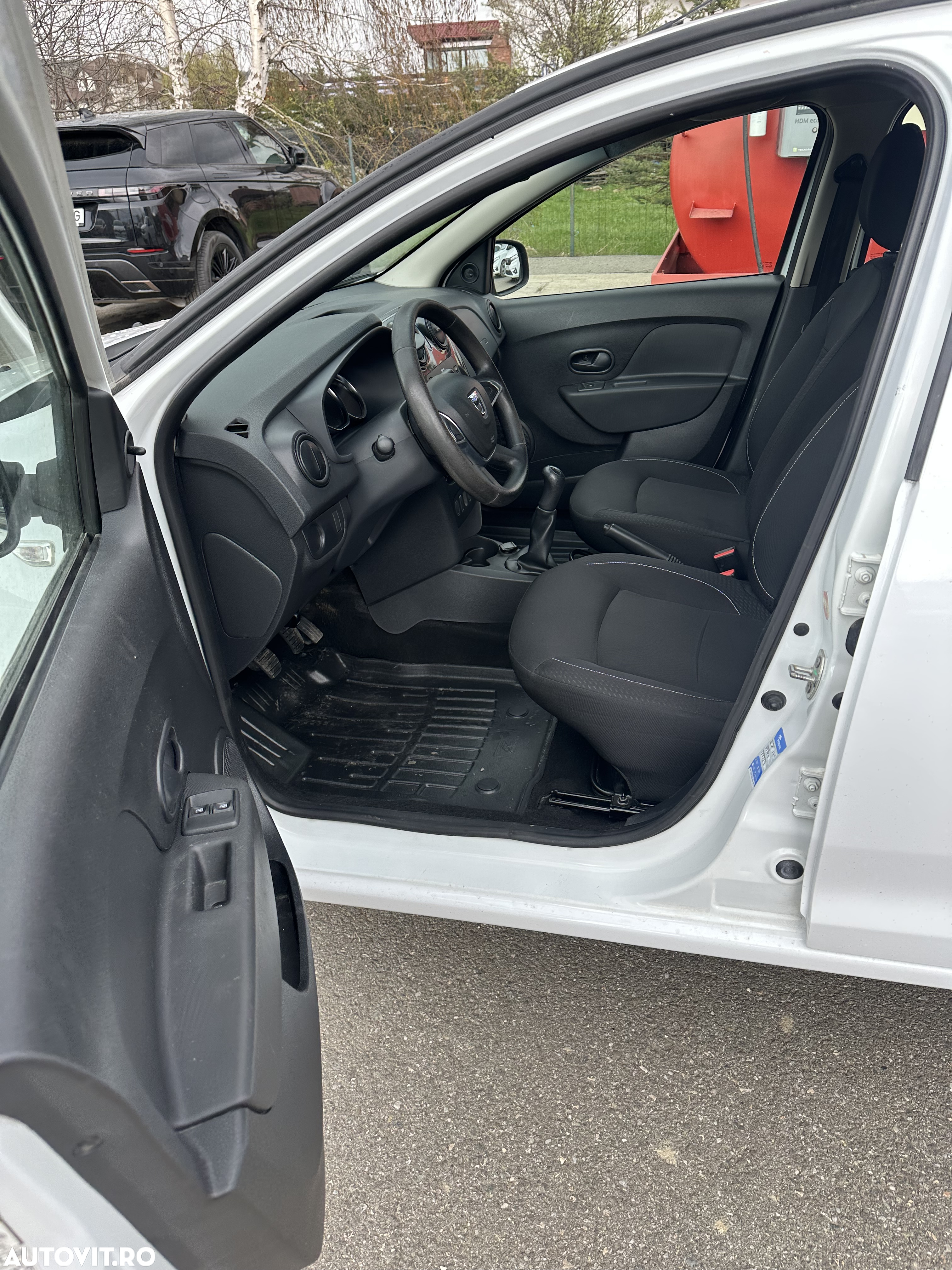 Dacia Logan 1.0 SCe Ambiance - 9