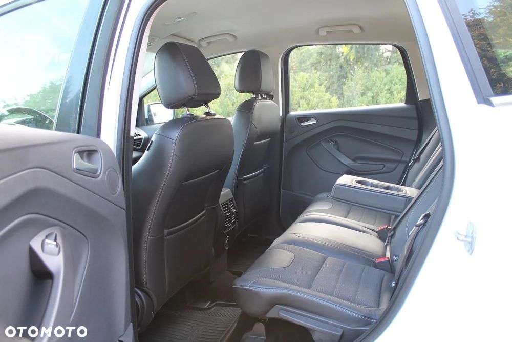 Ford Kuga 2.0 TDCi Titanium - 9