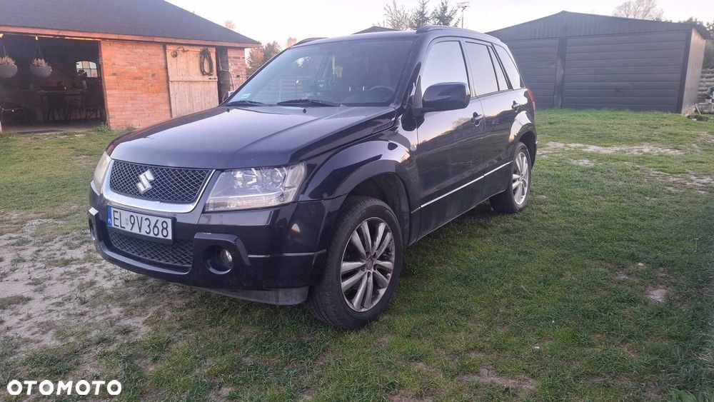 Suzuki Vitara - 1