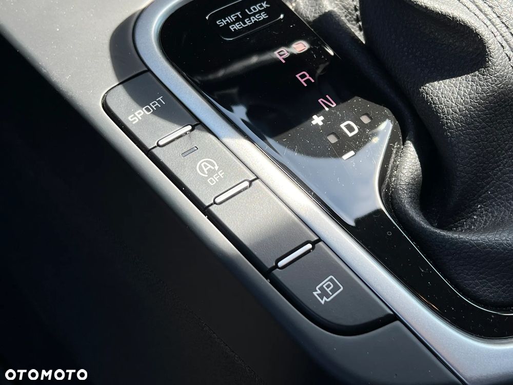 Kia XCeed 1.5 T-GDI M DCT - 21