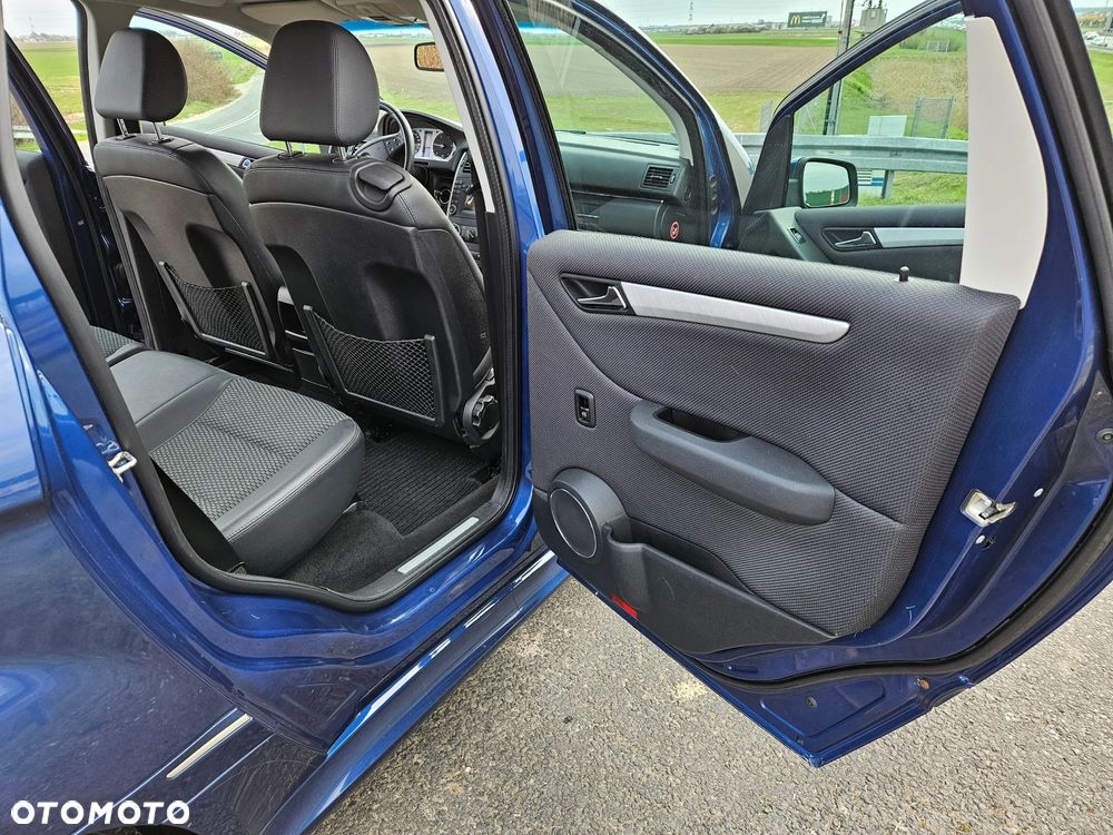 Mercedes-Benz Klasa B 180 CDI - 9