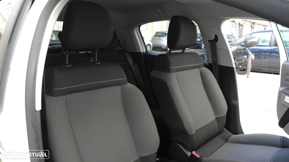 Citroën C3 1.2 PureTech C-Series - 26