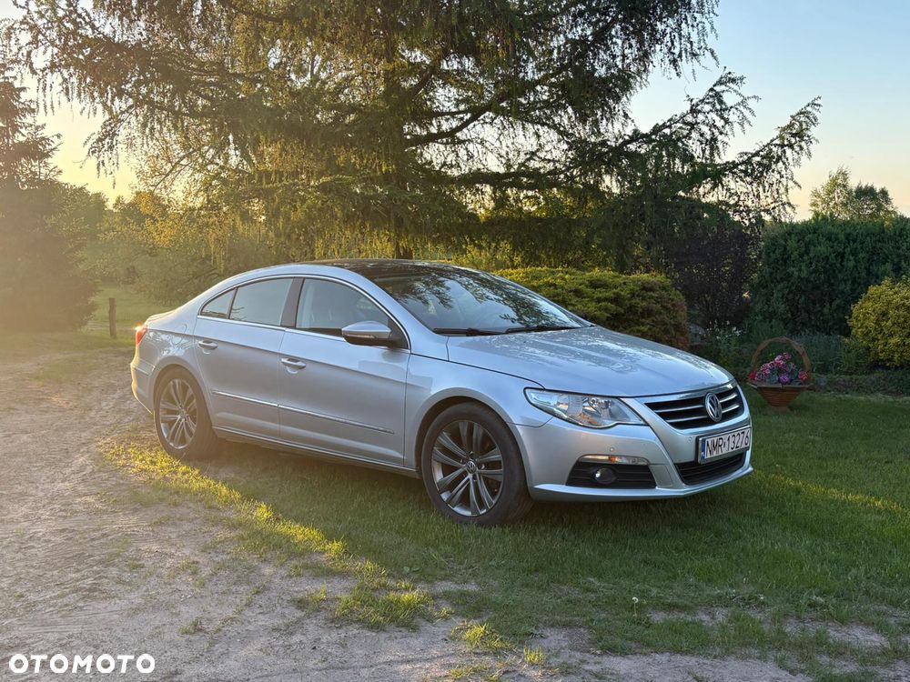 Volkswagen Passat CC - 1