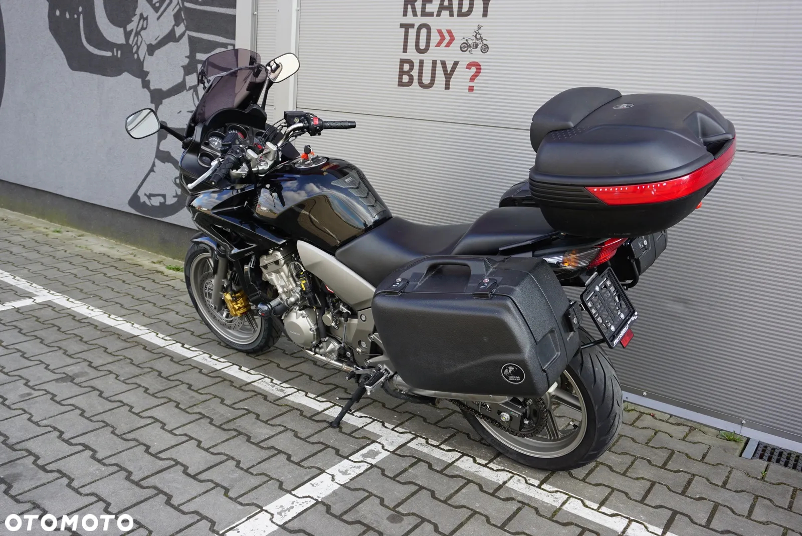 Honda CBF - 3