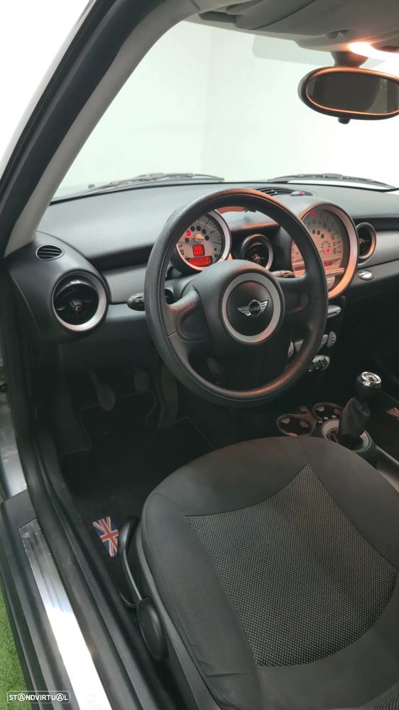 MINI 3 Portas One D Park Lane - 4