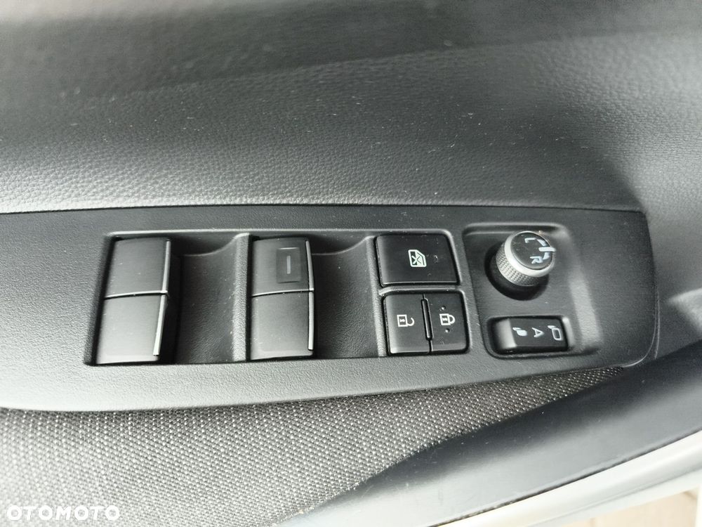Toyota Corolla 1.8 Hybrid Style - 20