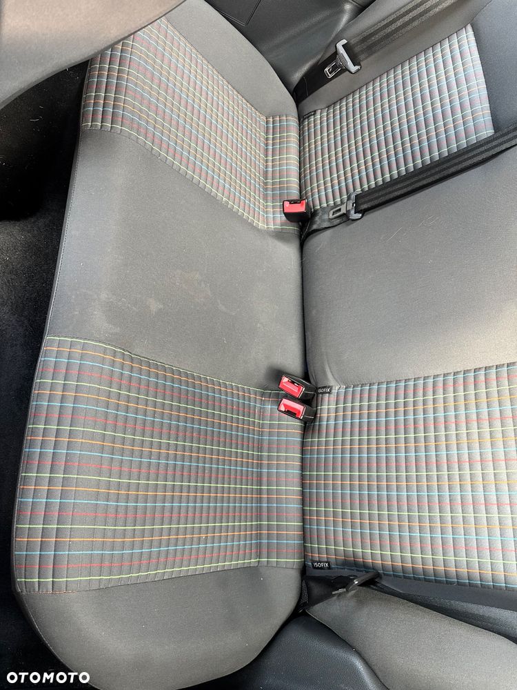 Volkswagen Polo - 31