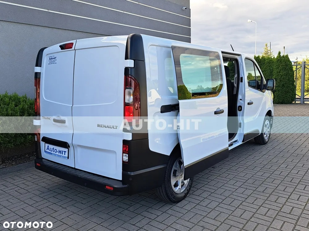 Renault Trafic - 12
