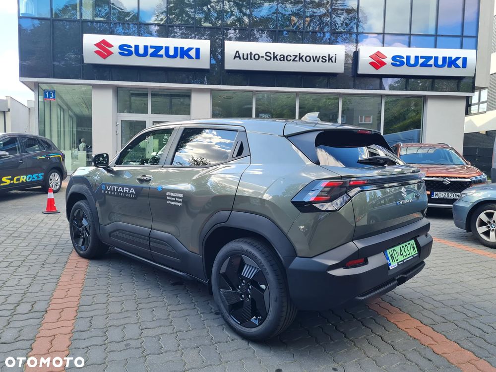 Suzuki e VITARA - 10