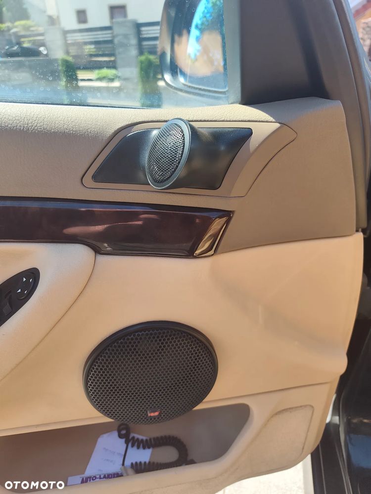 BMW Seria 7 740i - 16