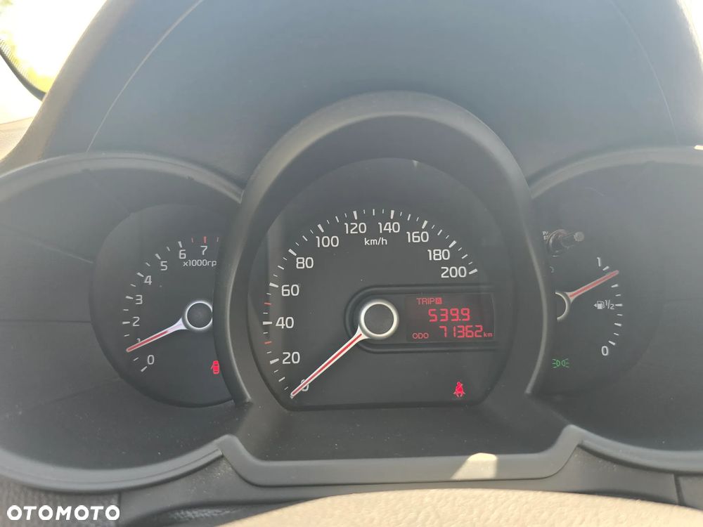 Kia Picanto - 11