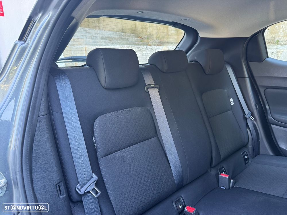 Nissan Juke 1.0 DIG-T N-Connecta DCT - 24