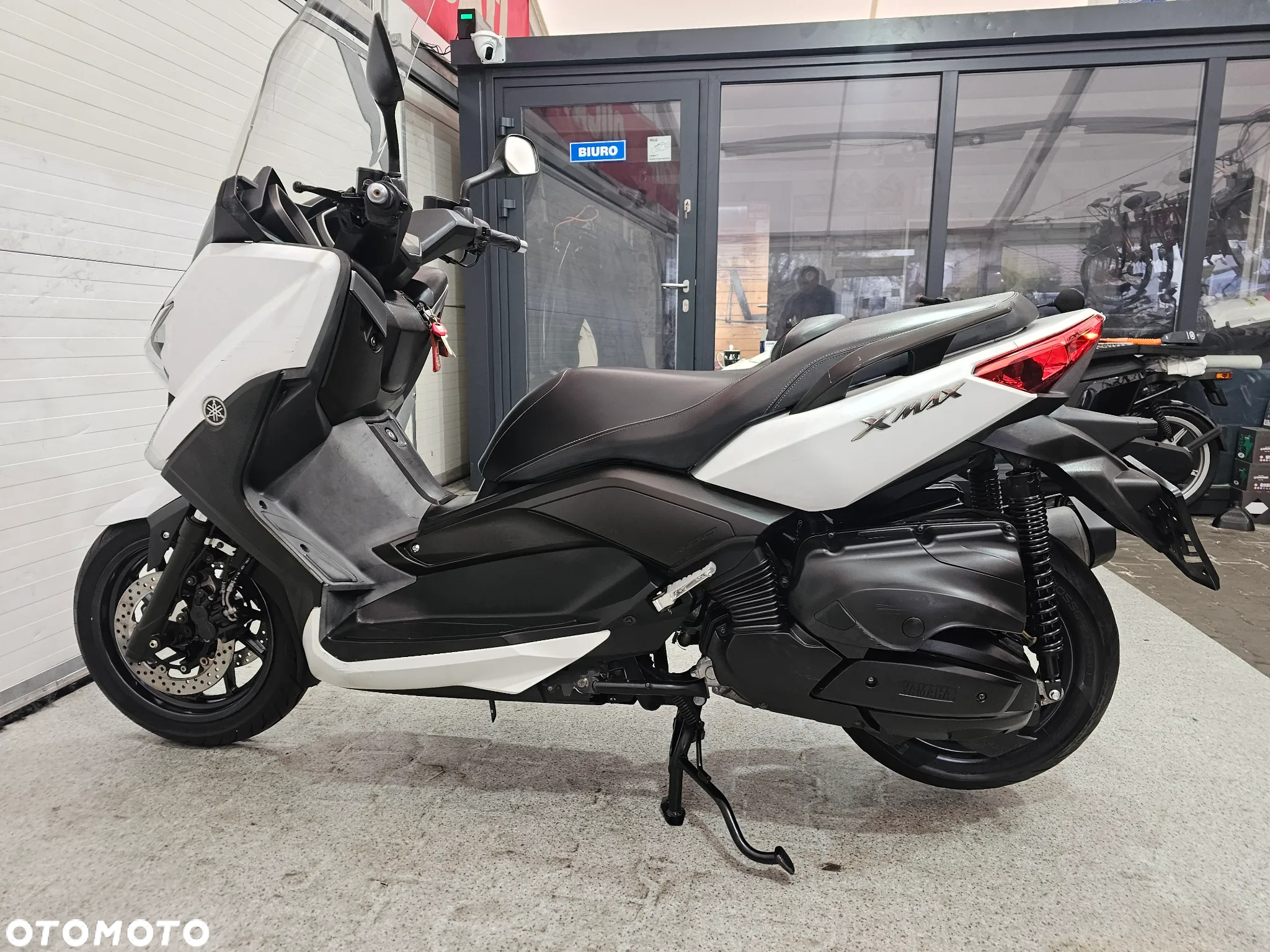 Yamaha X-max - 23