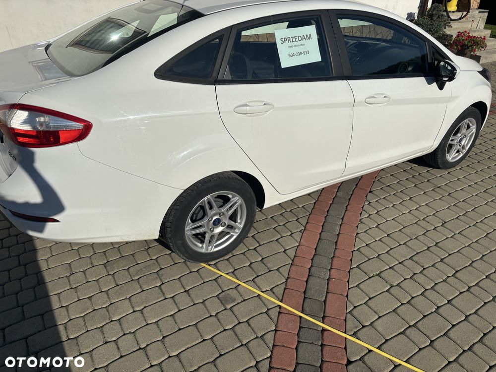 Ford Fiesta - 4