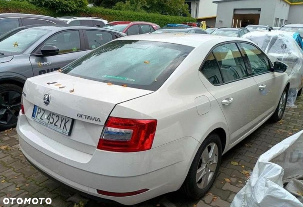 Skoda Octavia - 25