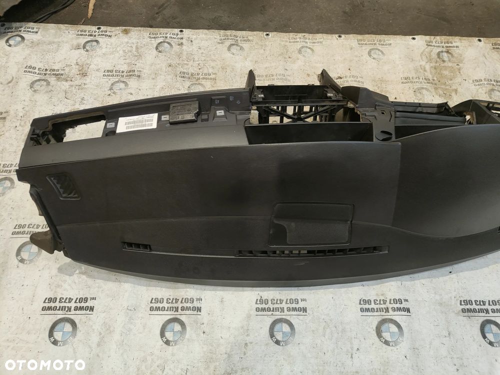 BMW E60 E61 Deska Rozdzielcza Konsola Na kluczyk 7063264 - 9