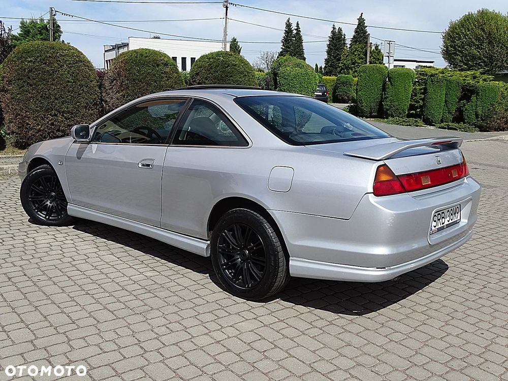 Honda Accord - 3