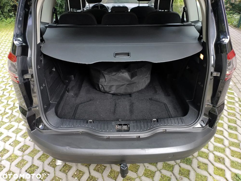 Ford S-Max 2.0 TDCi DPF Titanium - 8