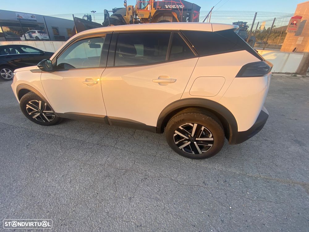 Peugeot 2008 1.2 PureTech Allure - 6