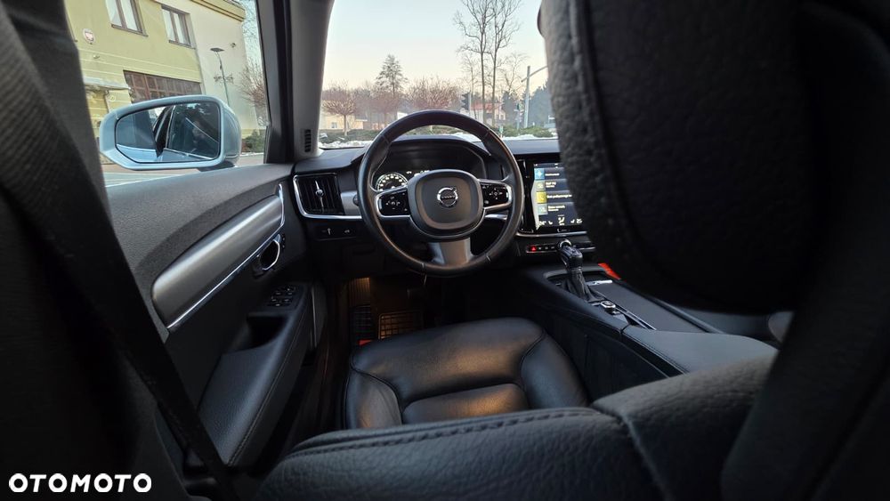 Volvo V90 D3 Geartronic Momentum - 8