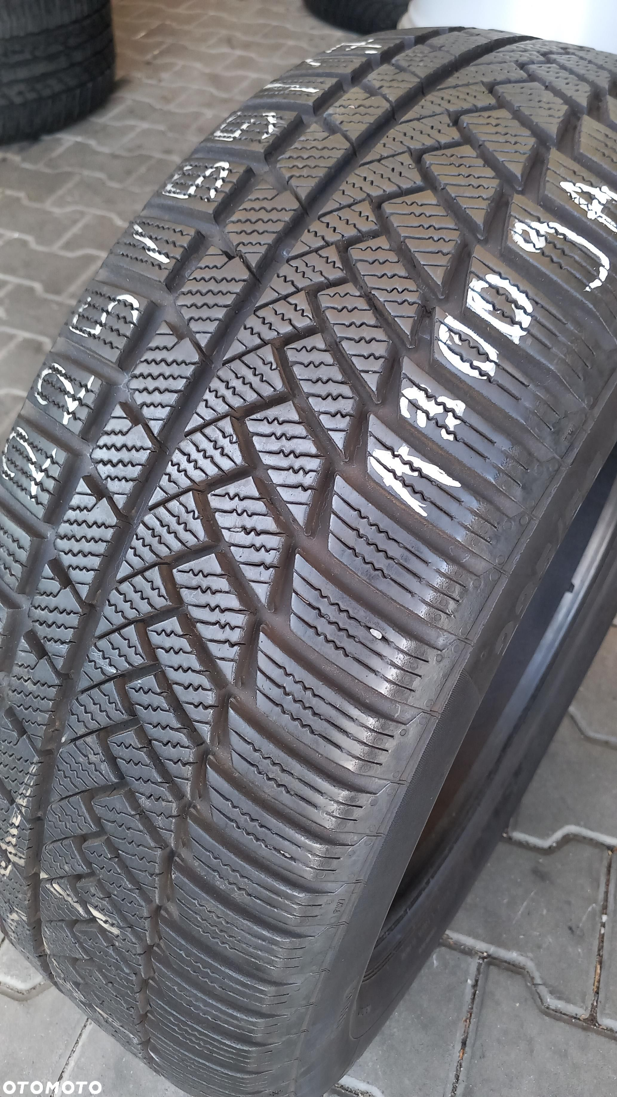 225/55/17 Continental Winter Contact TS850 P H:BMW MO 97H - 2
