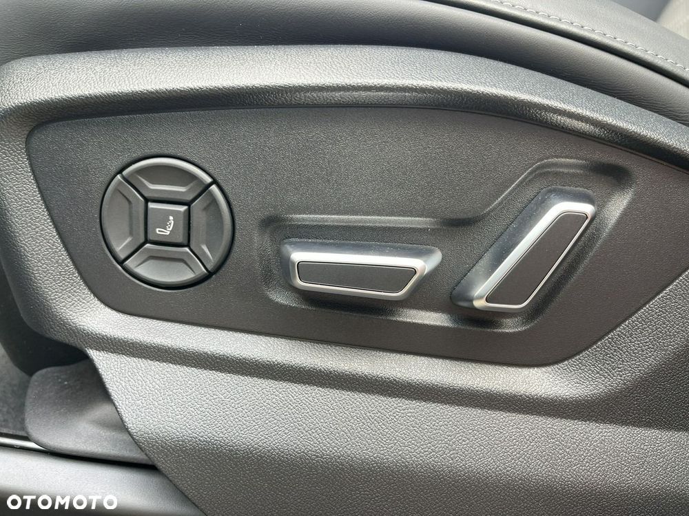 Audi SQ7 TFSI quattro tiptronic competition plus - 12