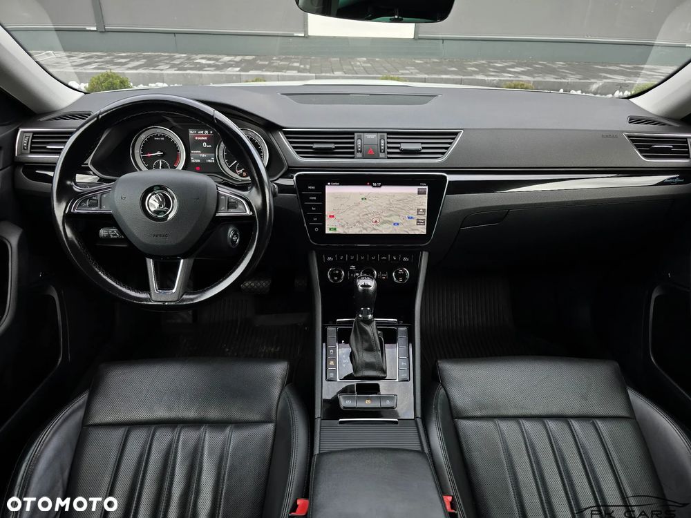 Skoda Superb 2.0 TDI 4x4 DSG L&K - 21