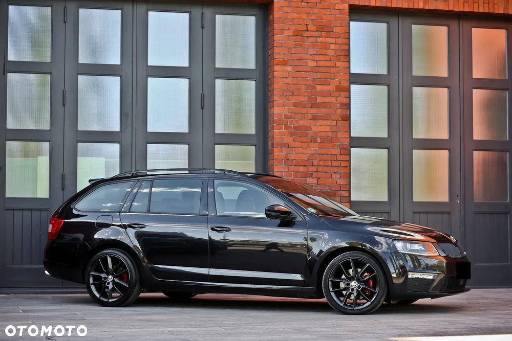 Skoda Octavia 2.0 TDI 4x4 RS Challenge DSG - 3