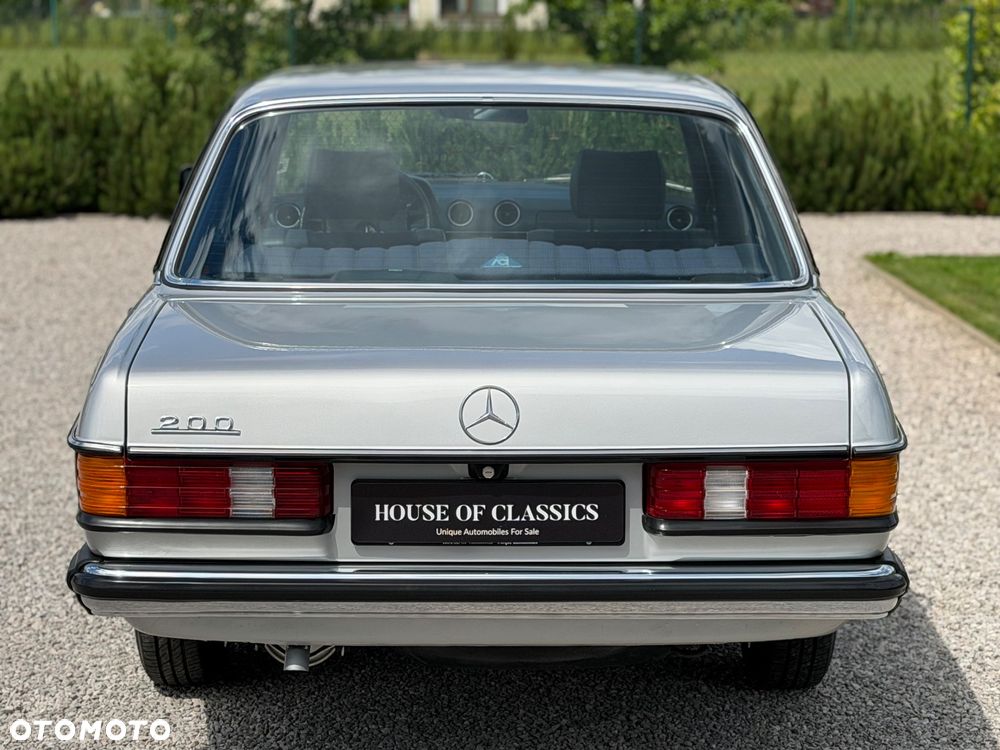 Mercedes-Benz W123 - 3