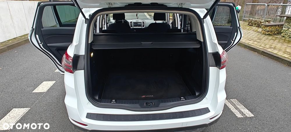 Ford S-Max 2.0 TDCi Trend - 11