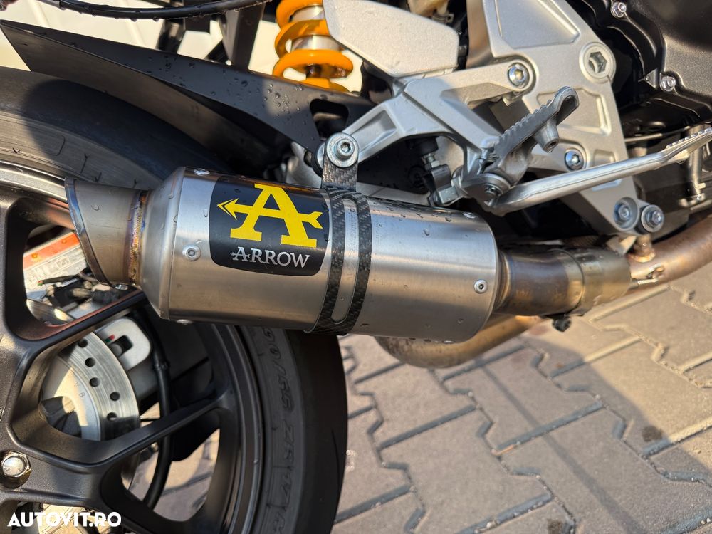 Honda CB 1000R - 8