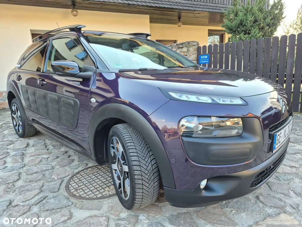 Citroën C4 Cactus 1.2 PureTech Shine Edition S&S - 2