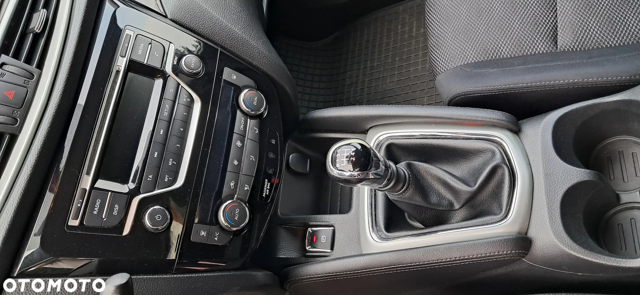 Nissan Qashqai 1.6 DCi Acenta - 10