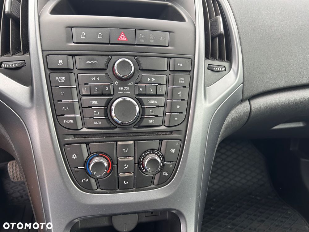 Opel Astra - 20