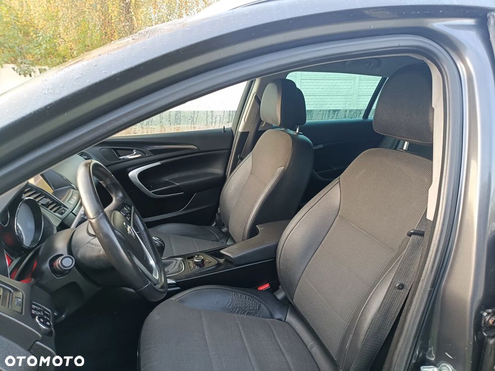 Opel Insignia - 9
