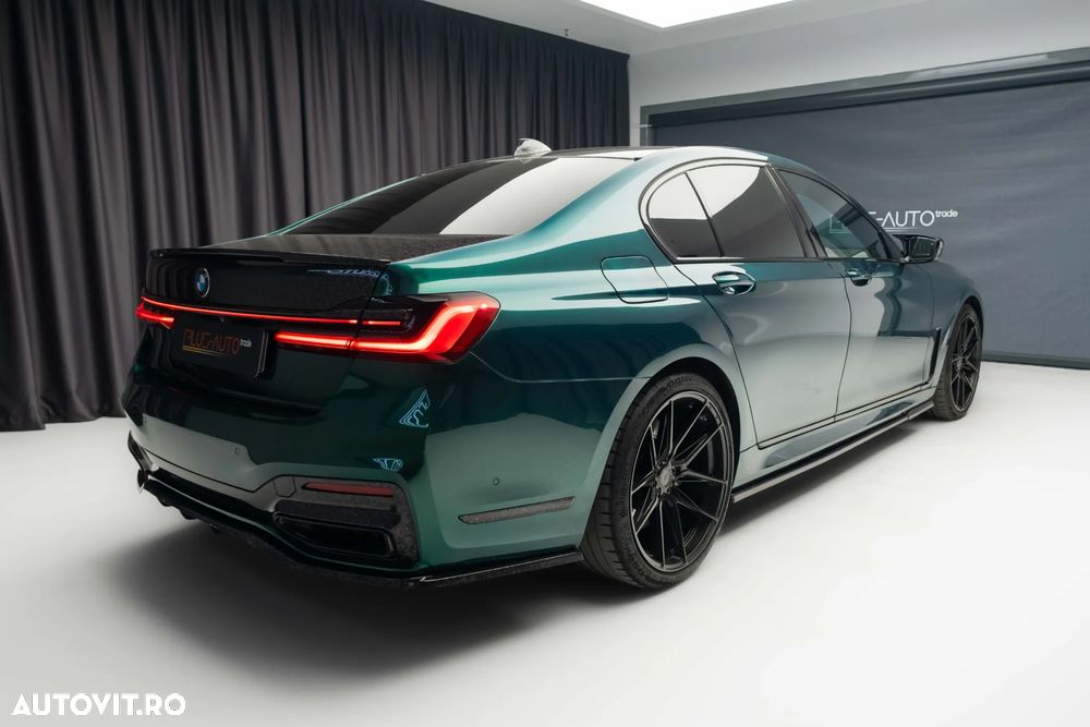 BMW Seria 7 750i xDrive - 12