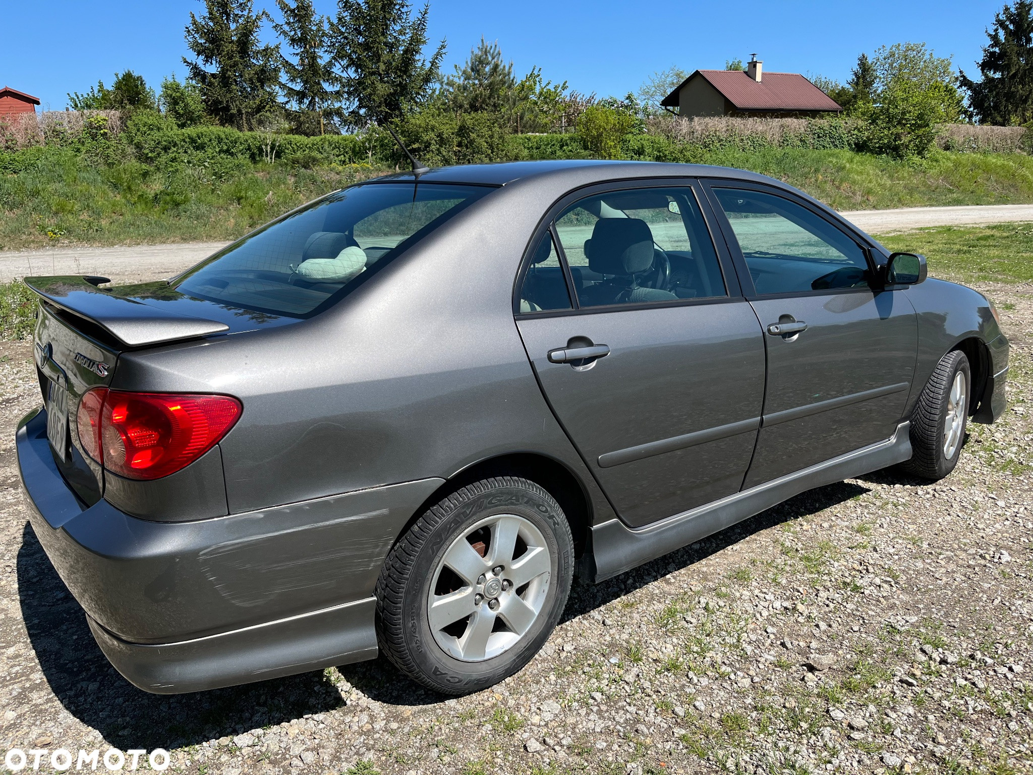 Toyota Corolla - 3