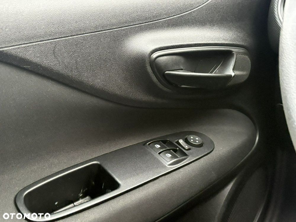 Fiat Grande Punto - 17