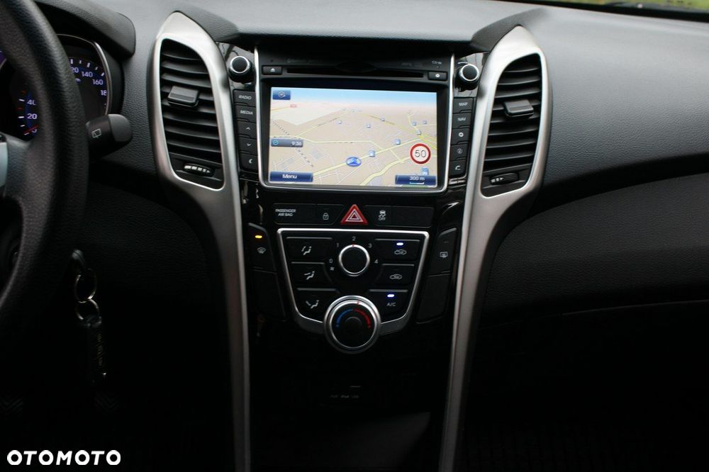 Hyundai i30 - 10
