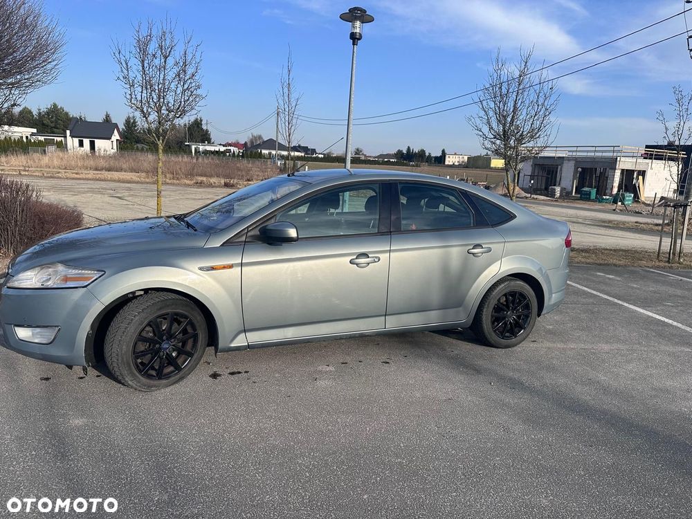 Ford Mondeo - 4