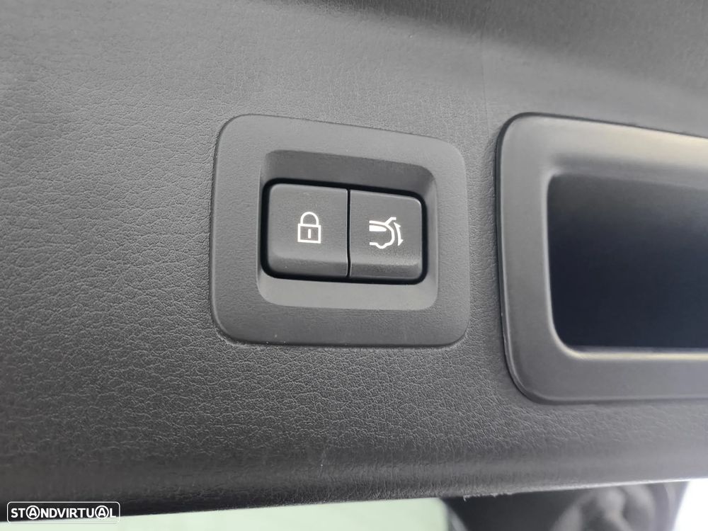 Mazda CX-30 2.0 Sky-G Evolve i-Active +Sport - 31