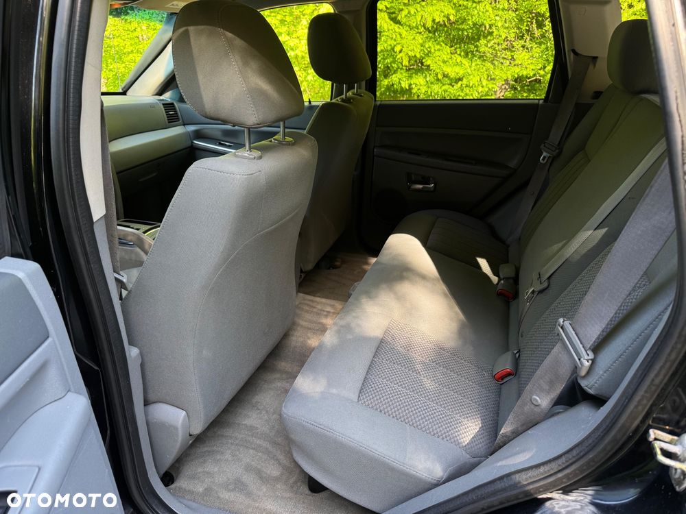 Jeep Grand Cherokee 3.7 4x4 Laredo - 18