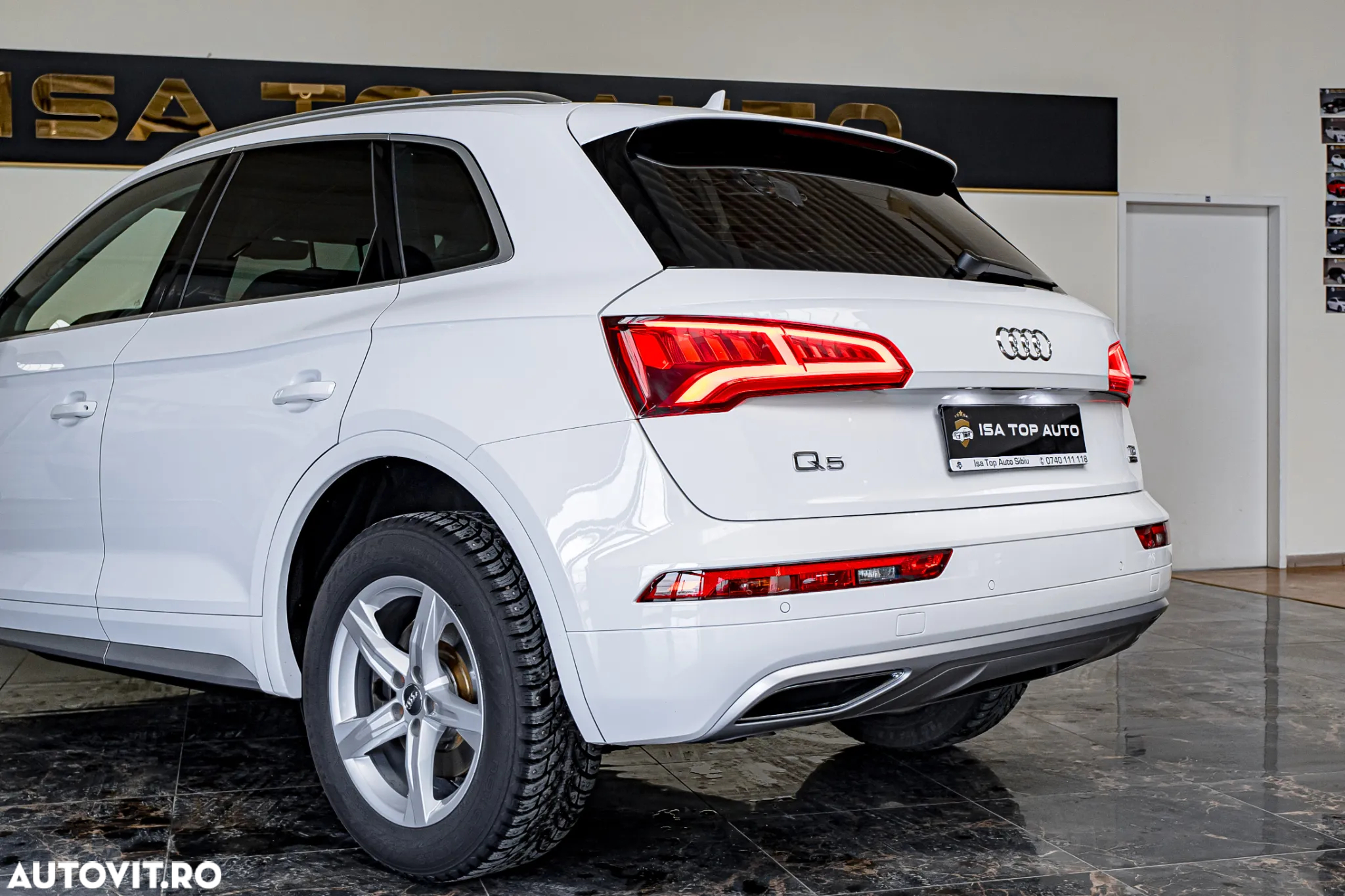 Audi Q5 2.0 40 TDI quattro S tronic Sport - 28