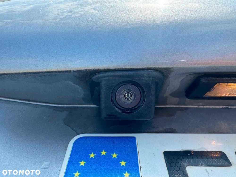 Peugeot 2008 PureTech 110 GPF Stop&Start EAT6 Allure - 17