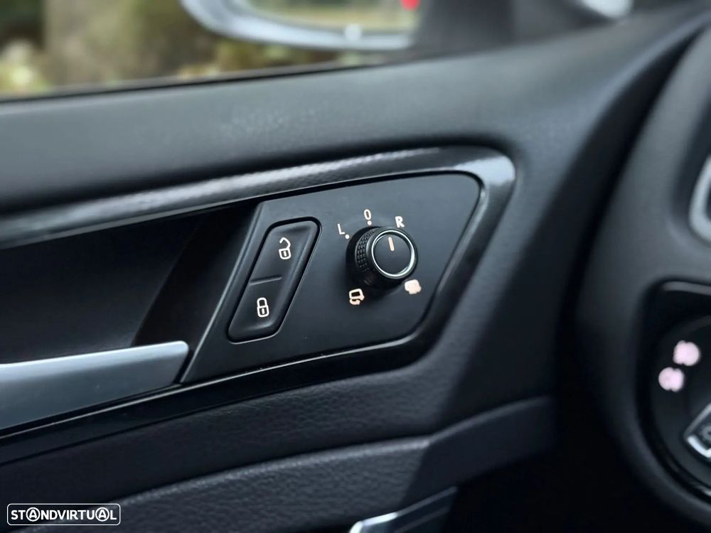 VW Golf 2.0 TSi GTi DSG Performance - 23