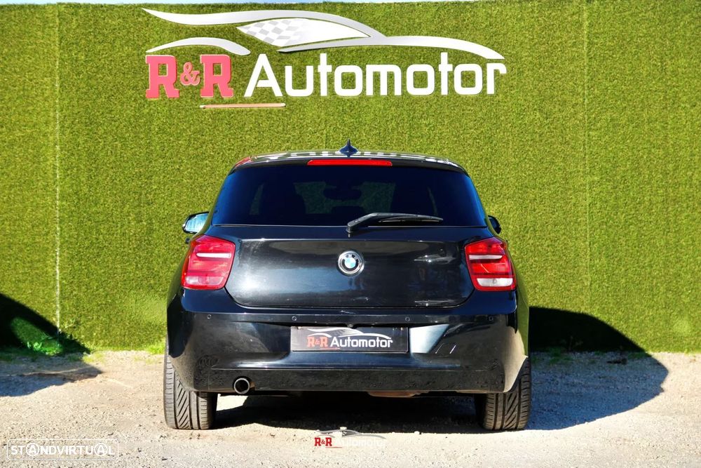 BMW 118 dA Line Sport - 9