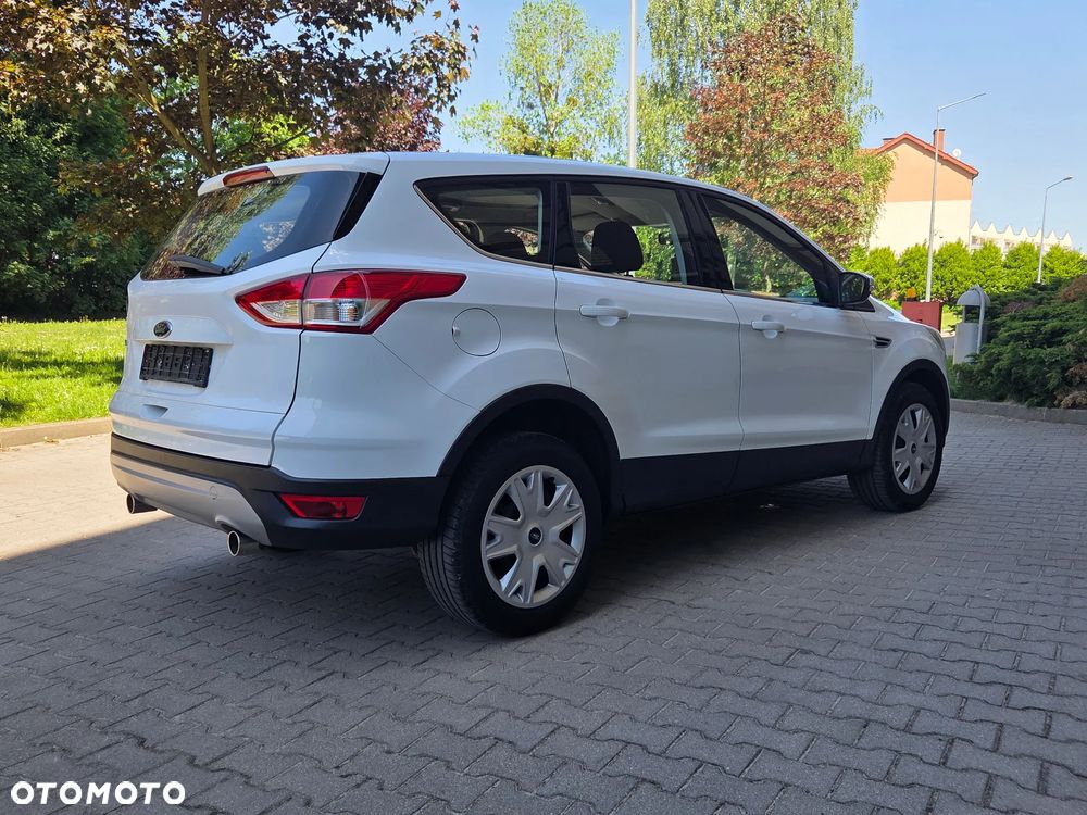 Ford Kuga 2.0 TDCi 4x4 Trend - 2