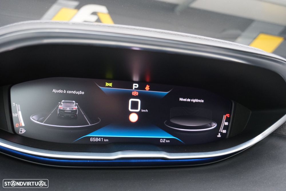 Peugeot 3008 1.2 PureTech Allure Pack EAT8 - 18