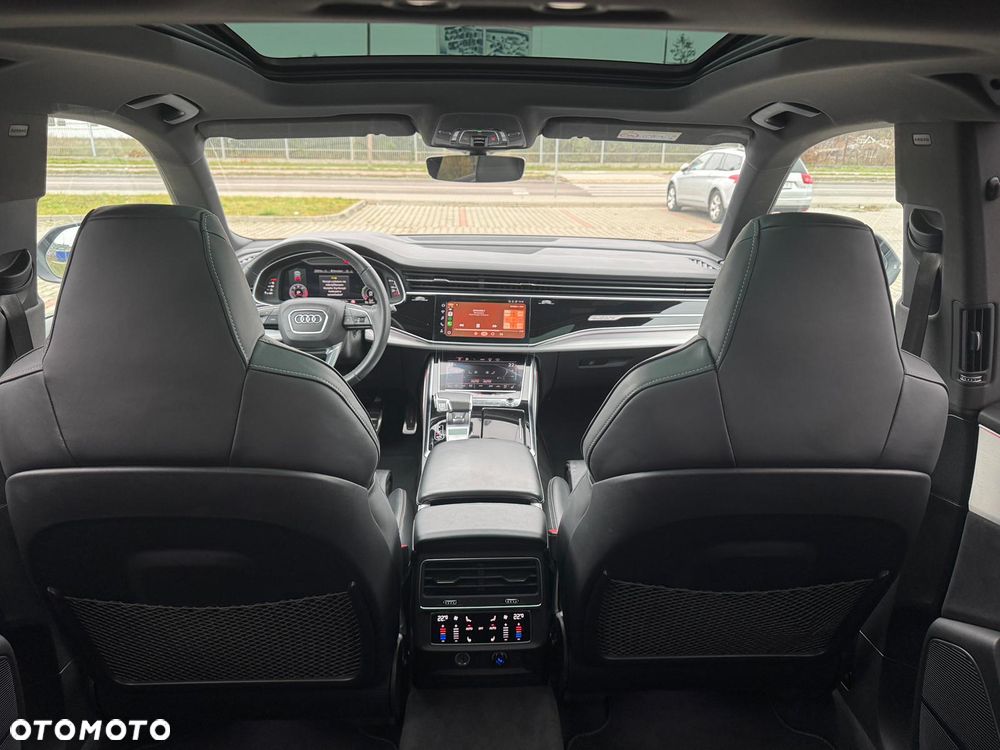 Audi Q8 - 19
