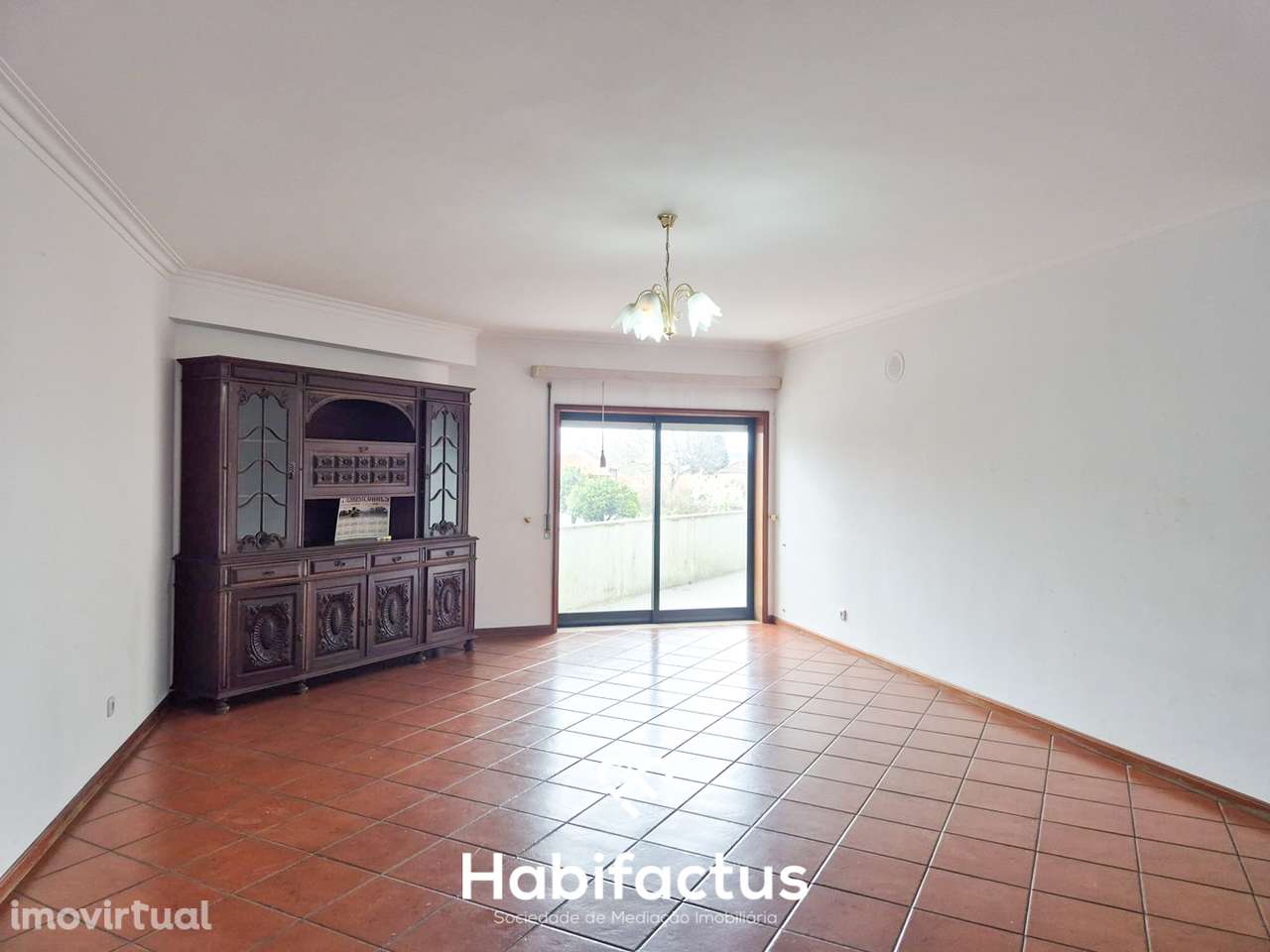 Apartamento T3 com terraço no coração de Viseu - Grande imagem: 2/14